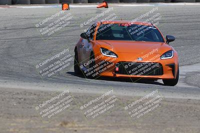 media/Sep-14-2025-Speed Ventures (Sun) [[b2951cd086]]/Orange/Session 3 (Off Ramp)/